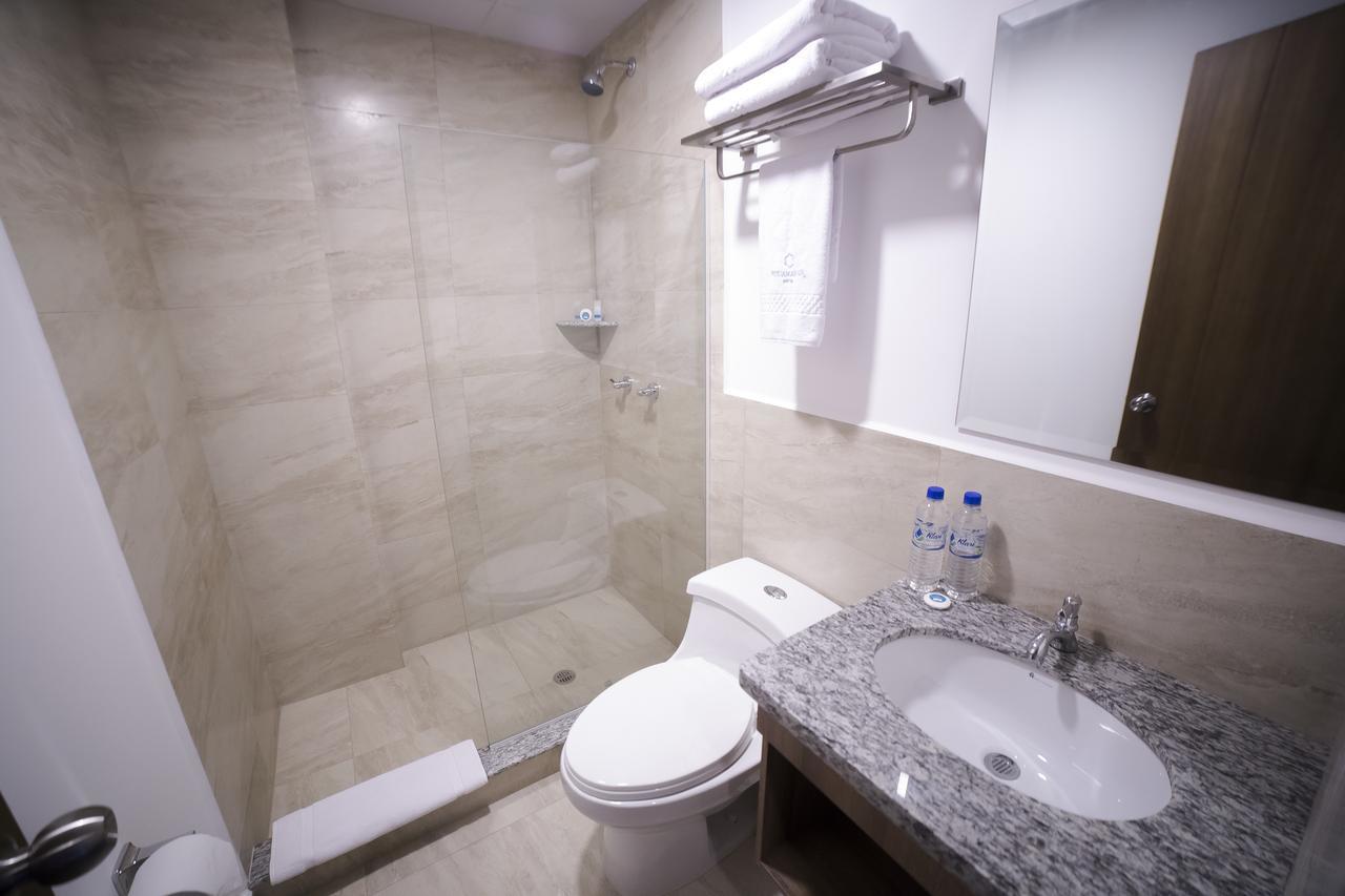 Aquamarina Hotel Manta Dış mekan fotoğraf